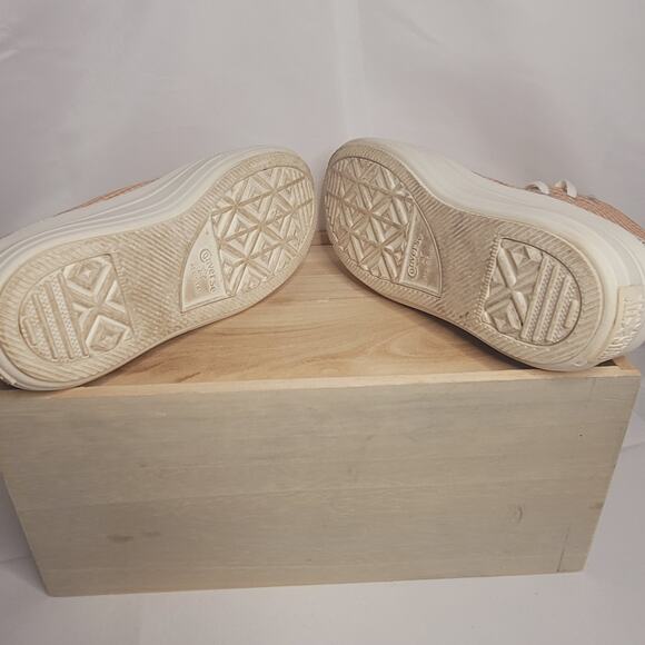 Converse- Chuck Taylor- All Star Move Platform Checkered- Rhubarb Pie- size 7 - Picture 5 of 6